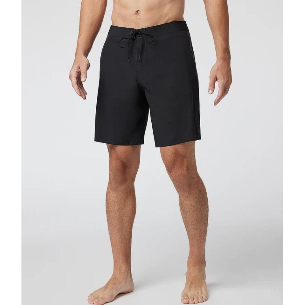 VUORI Men's Knox Boardshort Size 33 In Black